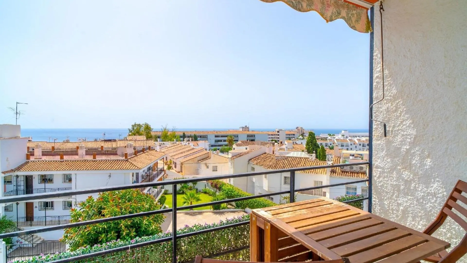 Apartment Ferienwohnung Fuer 4 Personen Ca 60 Qm In Nerja, Andalusien Costa Del Sol Spain