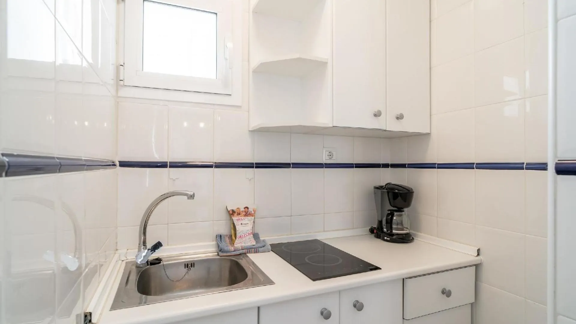 Apartment Ferienwohnung Fuer 4 Personen Ca 60 Qm In Nerja, Andalusien Costa Del Sol Spain